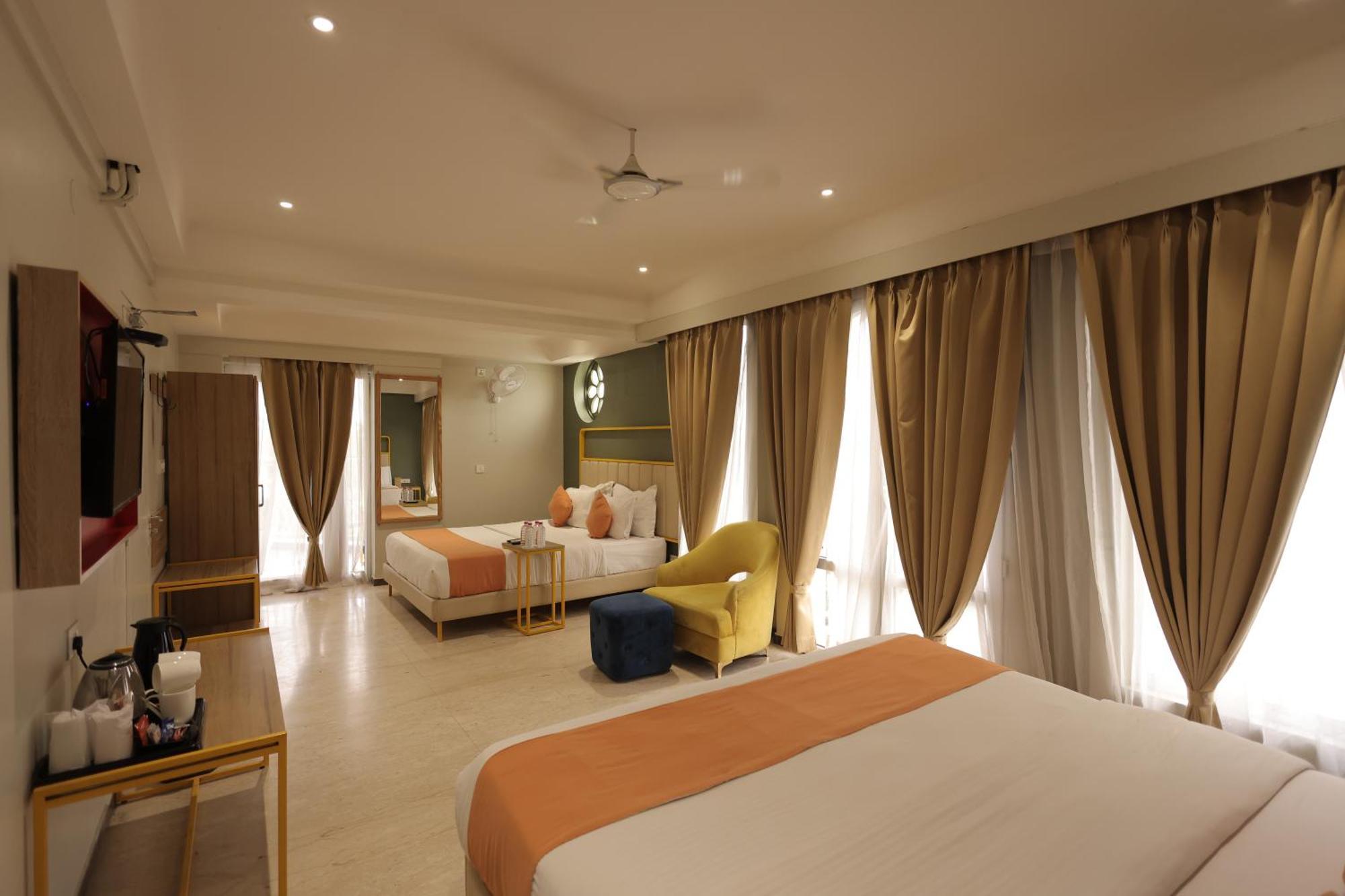 Phoenix - Unmatched Comfort Udaipur Esterno foto